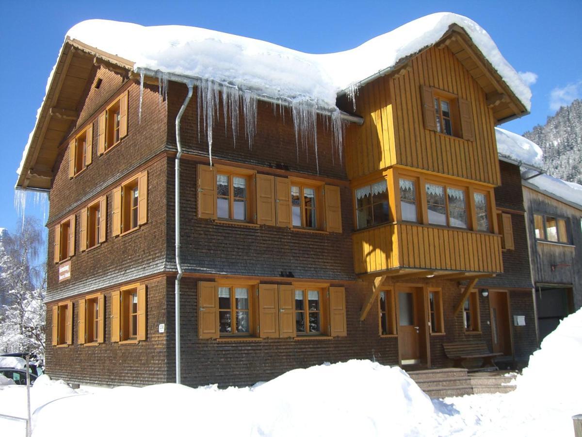 Urlaub Bei Moses Apartment Schoppernau Luaran gambar